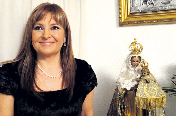 La Real Cofradía de la Murta de Alzira nombra madrina a María José Ferrer