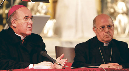 Monseñor Carlos Osoro, elegido vicepresidente  de la Conferencia Episcopal Española Mons. Ricardo Blázquez, arzobispo de Valladolid, nuevo presidente, sustituye al cardenal Rouco