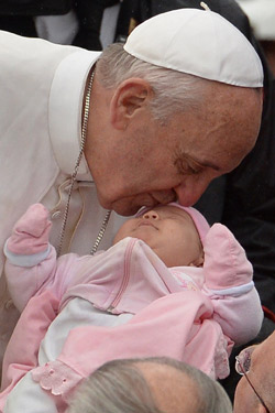 El Papa reafirma: “el aborto, crimen abominable” El derecho a la vida no está subordinado a ninguna ideología