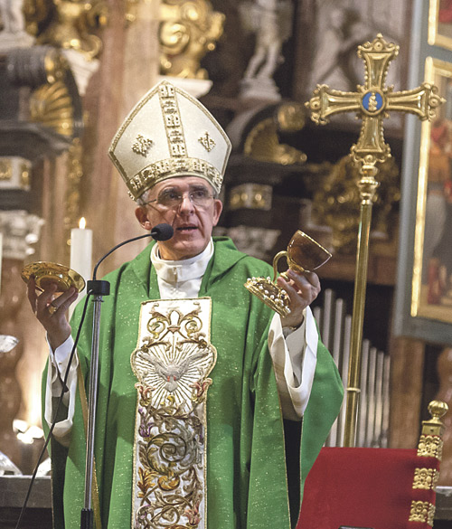 Valencia podrá tener un Año Santo Jubilar por el Santo Cáliz cada lustro La Santa Sede, a través de la Penitenciaría Mayor Apostólica, acepta la propuesta de monseñor Carlos Osoro