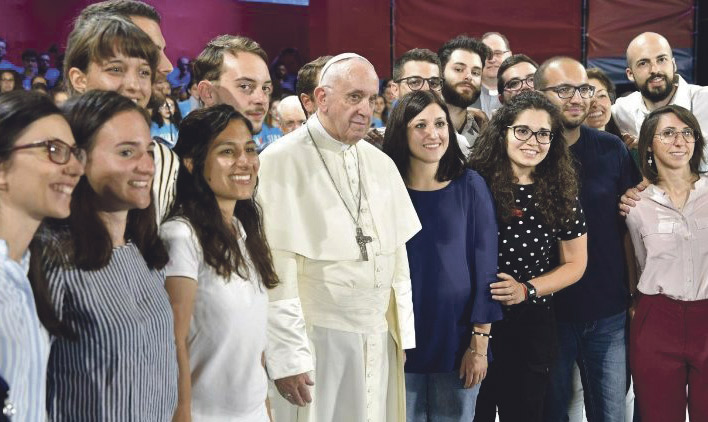 Una cadena de oración por el Sínodo de los Jóvenes La iniciativa surge tras el encuentro de responsables de Pastoral Juvenil celebrado en Valencia