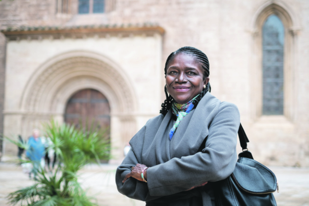 «La educación ayuda a uno a descubrirse a sí mismo» Franca Ovadje: Premio Harambee 2022 a la  Promoción e Igualdad de la Mujer Africana