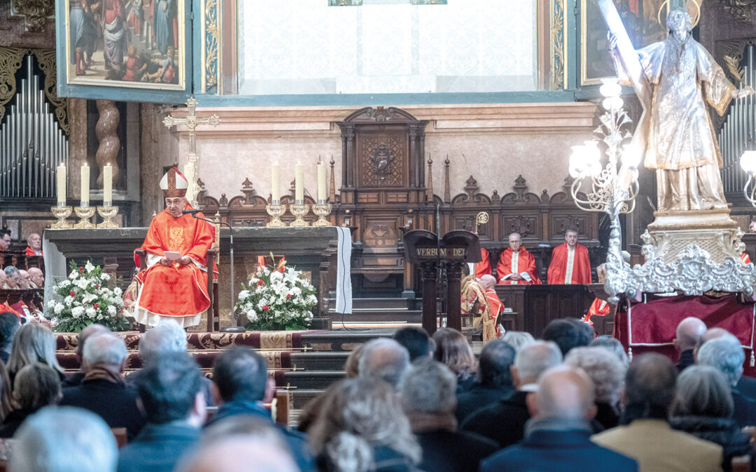 “Estamos llamados a dar testimonio de la fe con respeto, sin condenar a nadie”  Mons. Benavent, en la festividad del  patrono de Valencia en la misa estacional en la Catedral