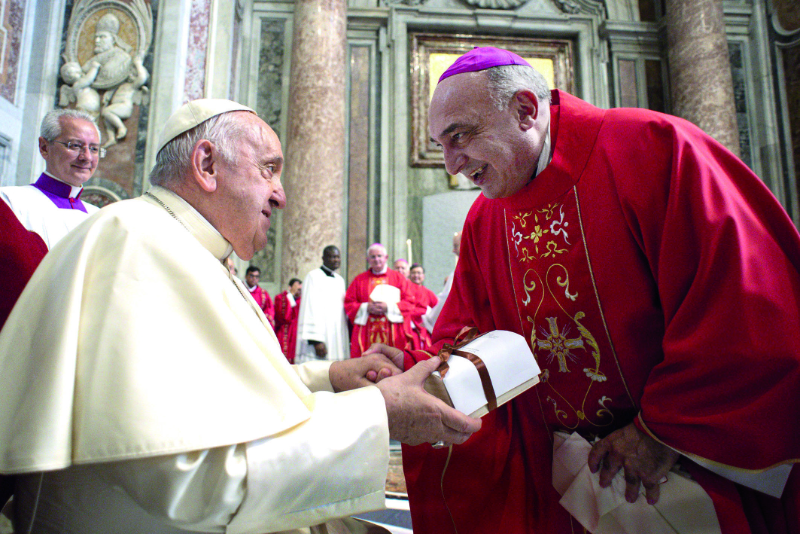 Emocionante entrega del palio arzobispal del Papa a Mons. Benavent Francisco pide a los arzobispos “ser discípulos en el seguimiento y apóstoles en el anuncio”