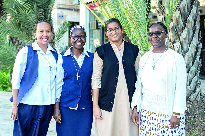 “Formando a una mujer, formas una sociedad”  La labor de las hermanas Misioneras Dominicas del Rosario en la selva peruana>