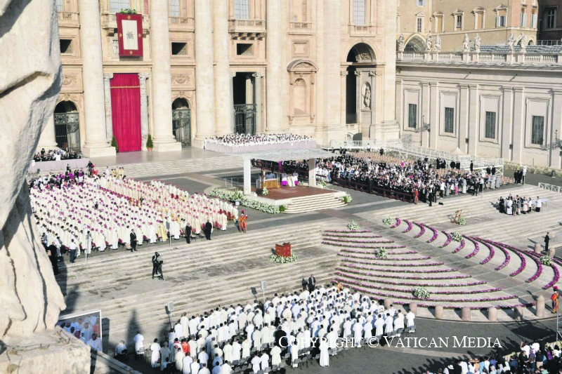 “Estamos aquí para caminar juntos” Francisco abre el Sínodo de los obispos, que aborda el tema de la sinodalidad