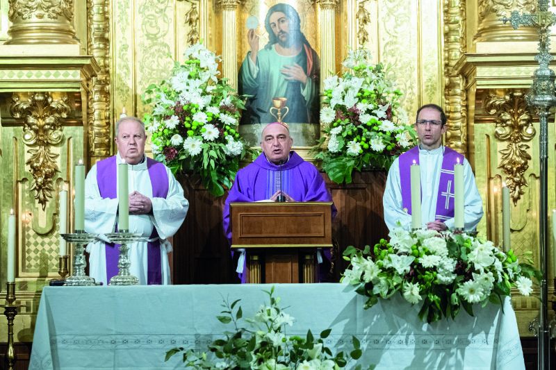 “Que estas circunstancias nos hagan más hermanos” El Arzobispo de Valencia tras la tragedia en Campanar
